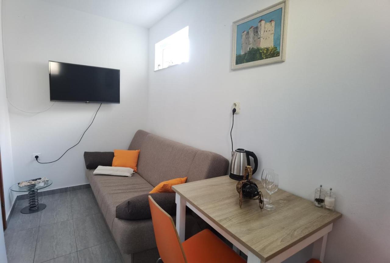 Studio Apartment Lipa Senj  Esterno foto